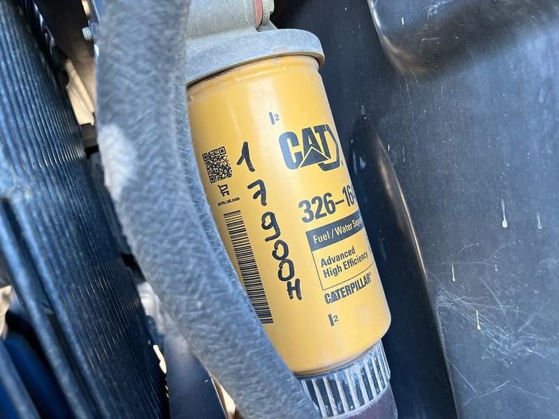 Chargeur sur Pneus CATERPILLAR 972K – 2012 – Image 9